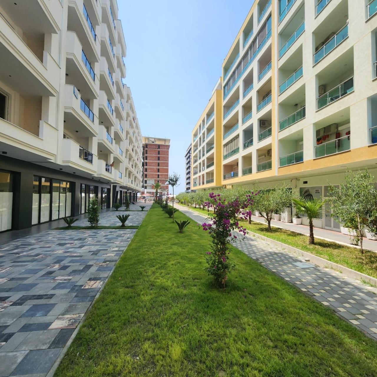Low Cost Banesa Kosovare Shengjin Exterior photo